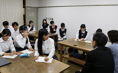 将来の夢が見つからない学生と未来の仕事をつなぐキャリア教育 in 岡山